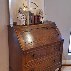 Beautiful French Oak Bureau
