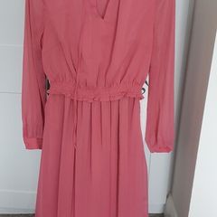Maternity clothes bundle - 12 items