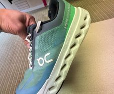 On running Mens Cloudsurfer Next Running Shoes Green