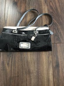 guess handbag