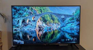 Lg 49" Tv 49lb5500-za