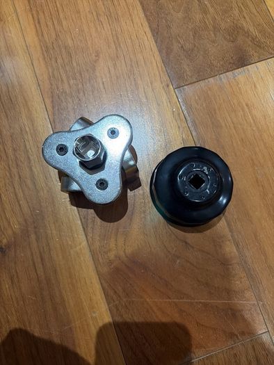 Oil filter remover