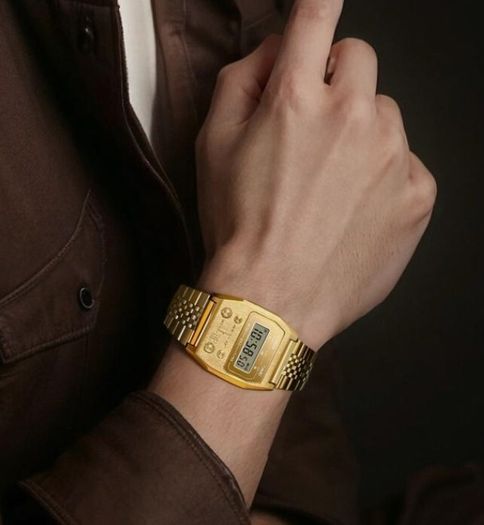 CASIO A1100GV-9JF PREMIUM Series full steel gold IP wristwatch New with tabs