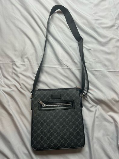 Cross body luxury bag brand new never used