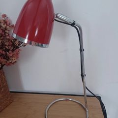 Adjustable metal lamp