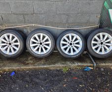 Alloy Wheels with Tyres