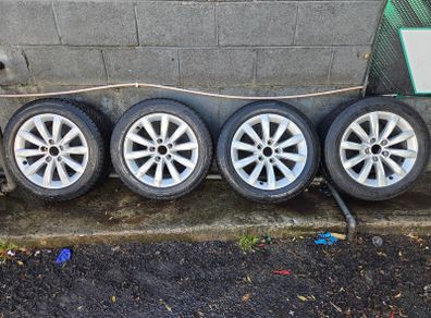 Alloy Wheels with Tyres