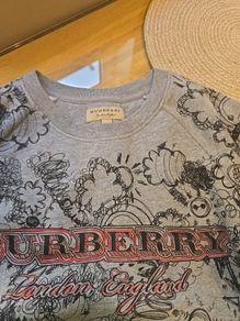Men's Burberry Crew Sweatshirt.