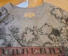 Men's Burberry Crew Sweatshirt.