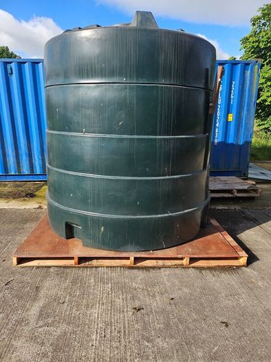 5000 ltr (1100gl) Titan Bunded Oil Tank