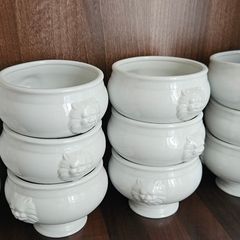 12 Soup bowls