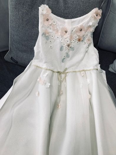 Dress Monsoon