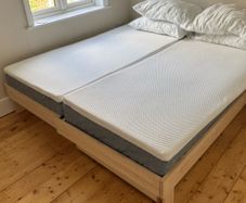 Ike Glambert Extendable bed with matteresses