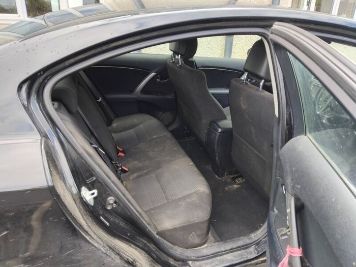 2012 Toyota Avensis