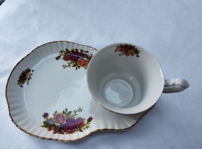 China Vintage "TV Set"/Tennis Set