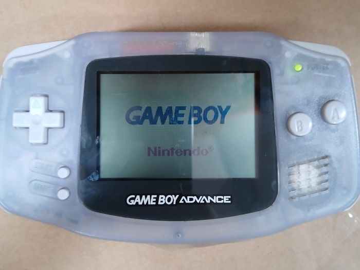 Gameboy Advanve (no back)