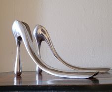 Vintage "Manolo Blahnik" cast shoehorns