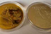 Titanic commemorative coins