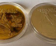 Titanic commemorative coins