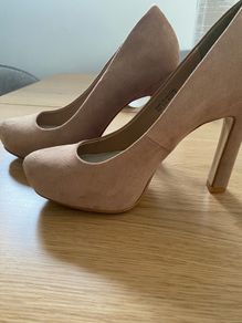 Red Herring Heels