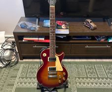 Gibson Les Paul (1984)