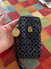 Tommy Hilfiger purse