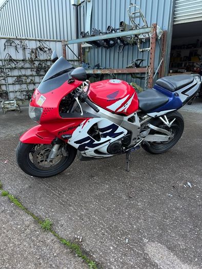 99 Fireblade