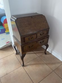 writing desk