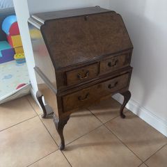 writing desk