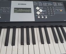 yamaha YPT 230