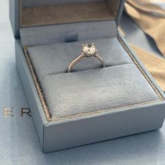 Stunning Sterling Silver Ring