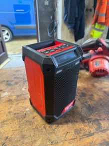 Milwaukee M12 Radio Charger With Bluetooth Dab+ Am/Fm (Bare Unit)