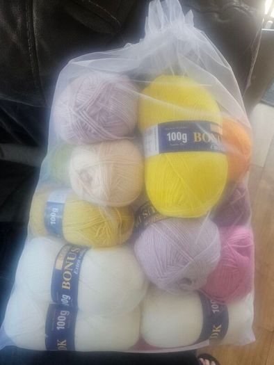 crochet knitting wool never used