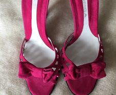 SANDALS - Via Spiga Sandals. Size 5.