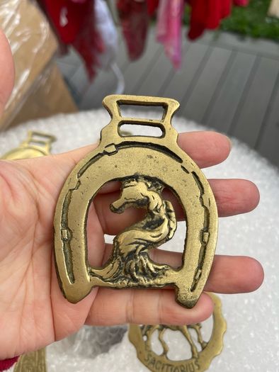 10 antique vintage horse brass