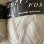 200g of white wool Image 2