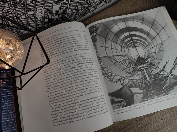 When Giants Roamed the Sky: Karl Arnstein and the Rise of Airships from Zeppelin to Goodyear ! RRP 30 Pounds ! Hardcover ! 2001 ! by University Of Akron Press !