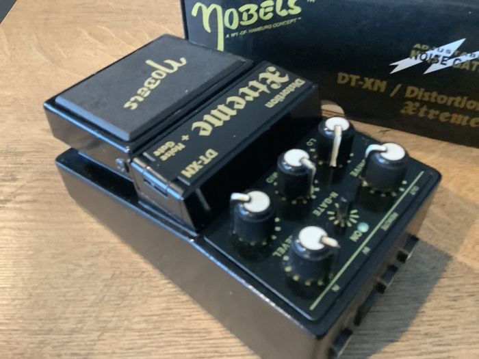 Nobels DT-XN Distortion Xtreme rare pedal box