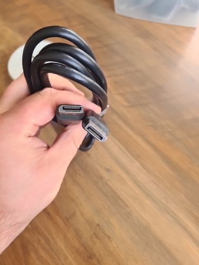Display Port to Display Port Cable. 1.8 metres long. New.