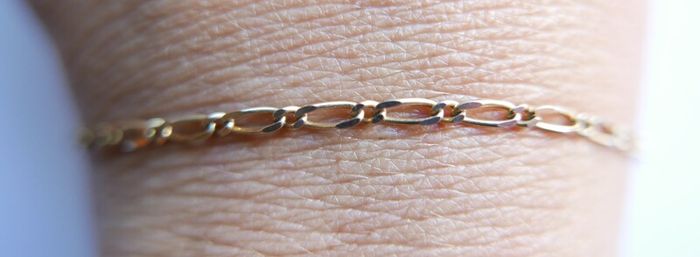 Vintage Solid 9Ct Yellow Gold 375 Figaro link Bangle Bracelet,  length 7.5" - 1,8g