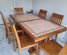 Dining Table & Chairs