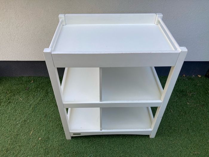 Mamas & Papas White Baby Changing Table with Storage Shelves