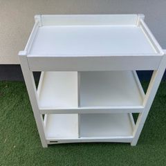 Mamas & Papas White Baby Changing Table with Storage Shelves