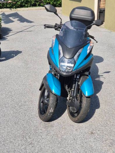 Yamaha Scooter