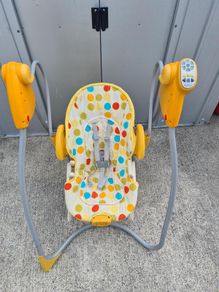 Baby Swing - Parade
