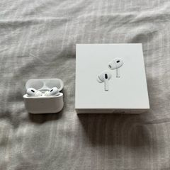AirPods Pro 2 MagSafe Charging Case (USB-C)