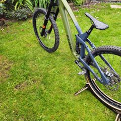 Downhill mountain bike Cube two 15 pro 2022