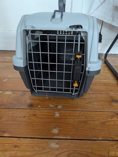 cat carrier