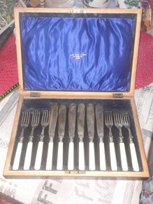Antique Silver Plated Cutlery Set, John Dyson & Sons Silversmiths Based in Leeds, England. They were historically prominent for manufacturing High Quality Silver Wares and Jewellery.