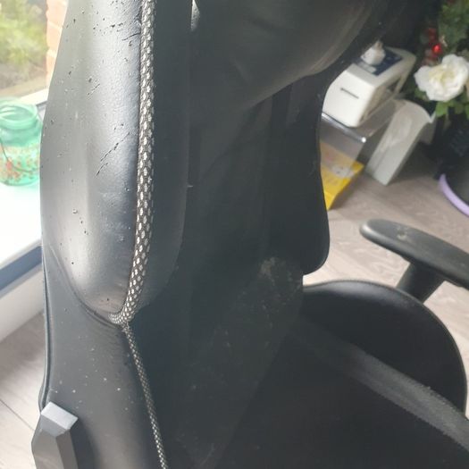 gaming chair